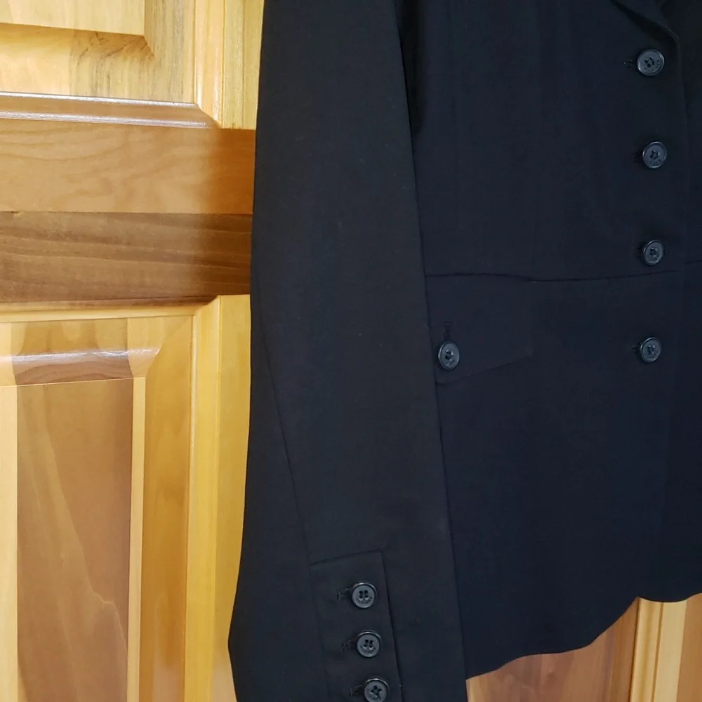 Jacket - Picture 2 of 5